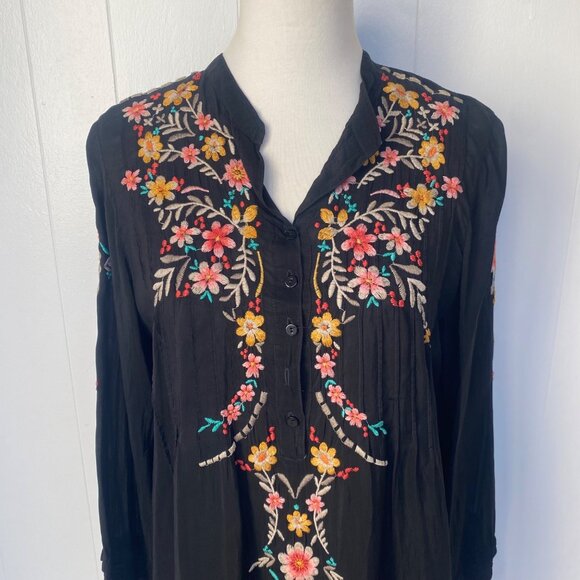 Johnny Was Embroidered Floral Tunic Top Blouse - Picture 2 of 10